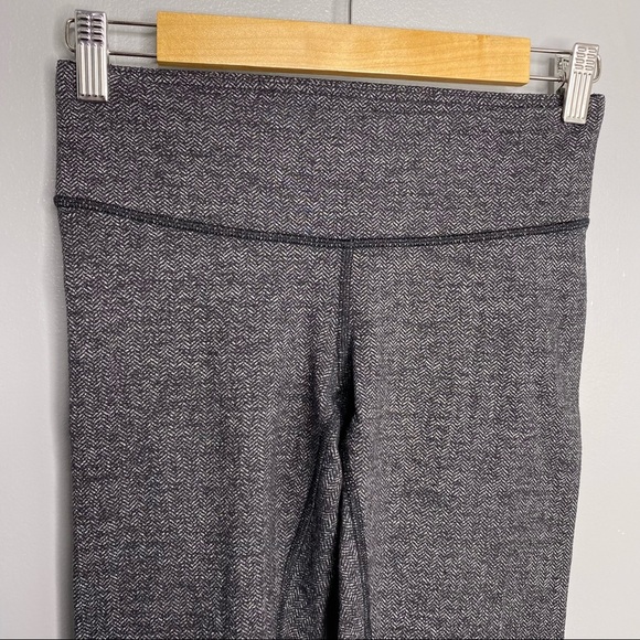 LULULEMON Herringbone Gray and Black Wunder Under Full Length Leggings - Picture 6 of 8